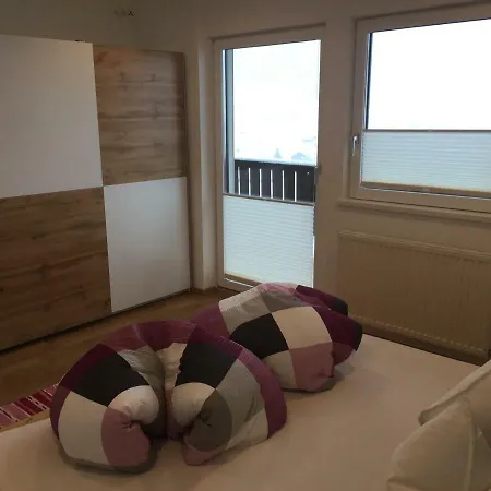 Haus Adlerhorst Appartamento