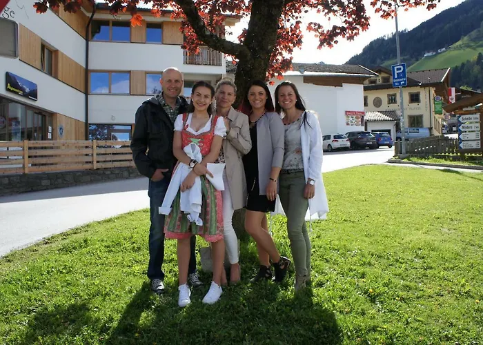 Haus Adlerhorst * 施图拜河谷新施蒂夫特