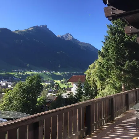 Haus Adlerhorst * نيوستيف ام ستوبيتا
